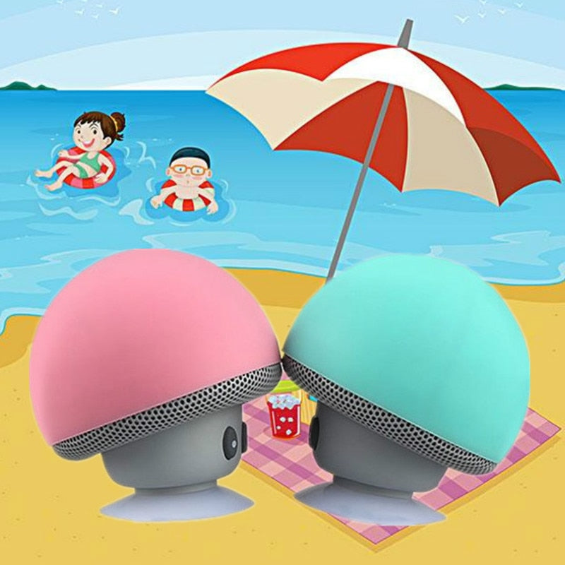 Cartoon small mushroom head Bluetooth sound box silicon rubber sucker desktop loudspeaker portable mobile phone bracket sound