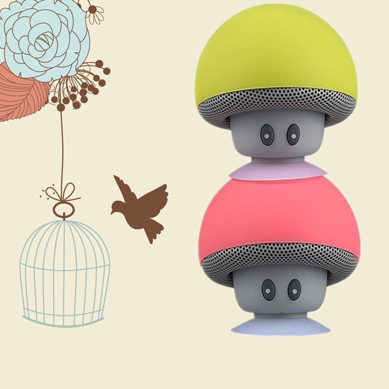 Cartoon small mushroom head Bluetooth sound box silicon rubber sucker desktop loudspeaker portable mobile phone bracket sound